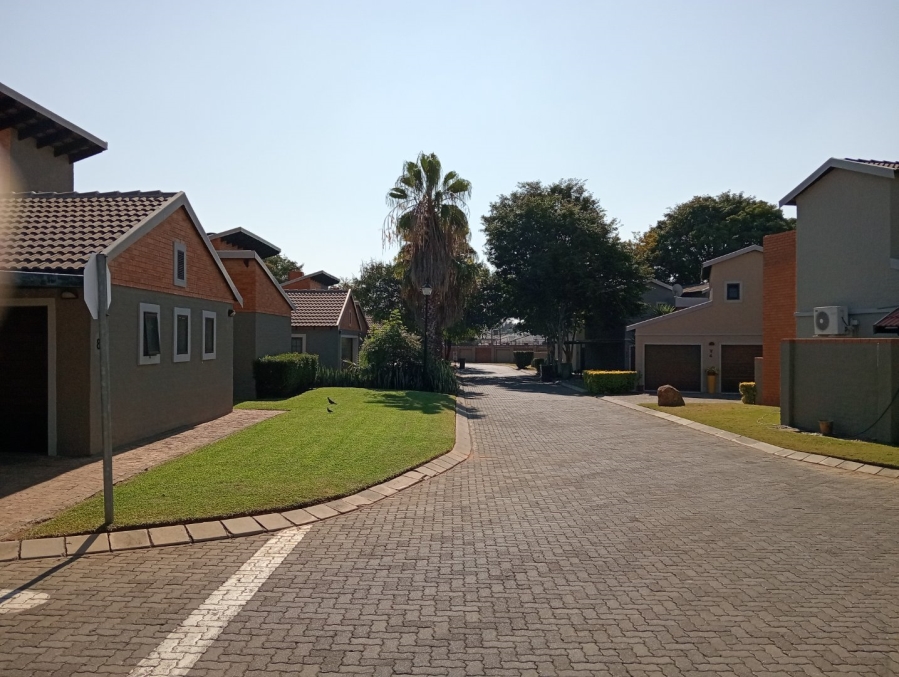 3 Bedroom Property for Sale in Waterval East North West